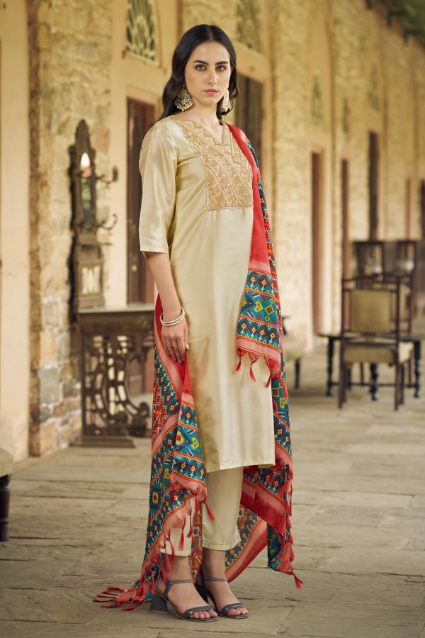 VP 9532 B Women Kurta and Trousers Pant Set Silk Blend